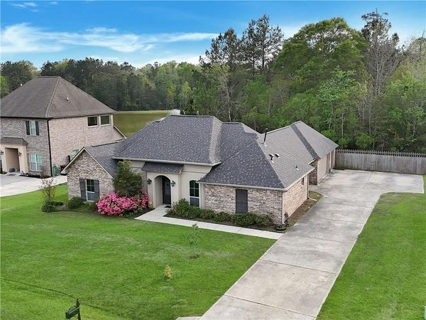 23728 GOOSE POINT Drive, Ponchatoula, LA 70454