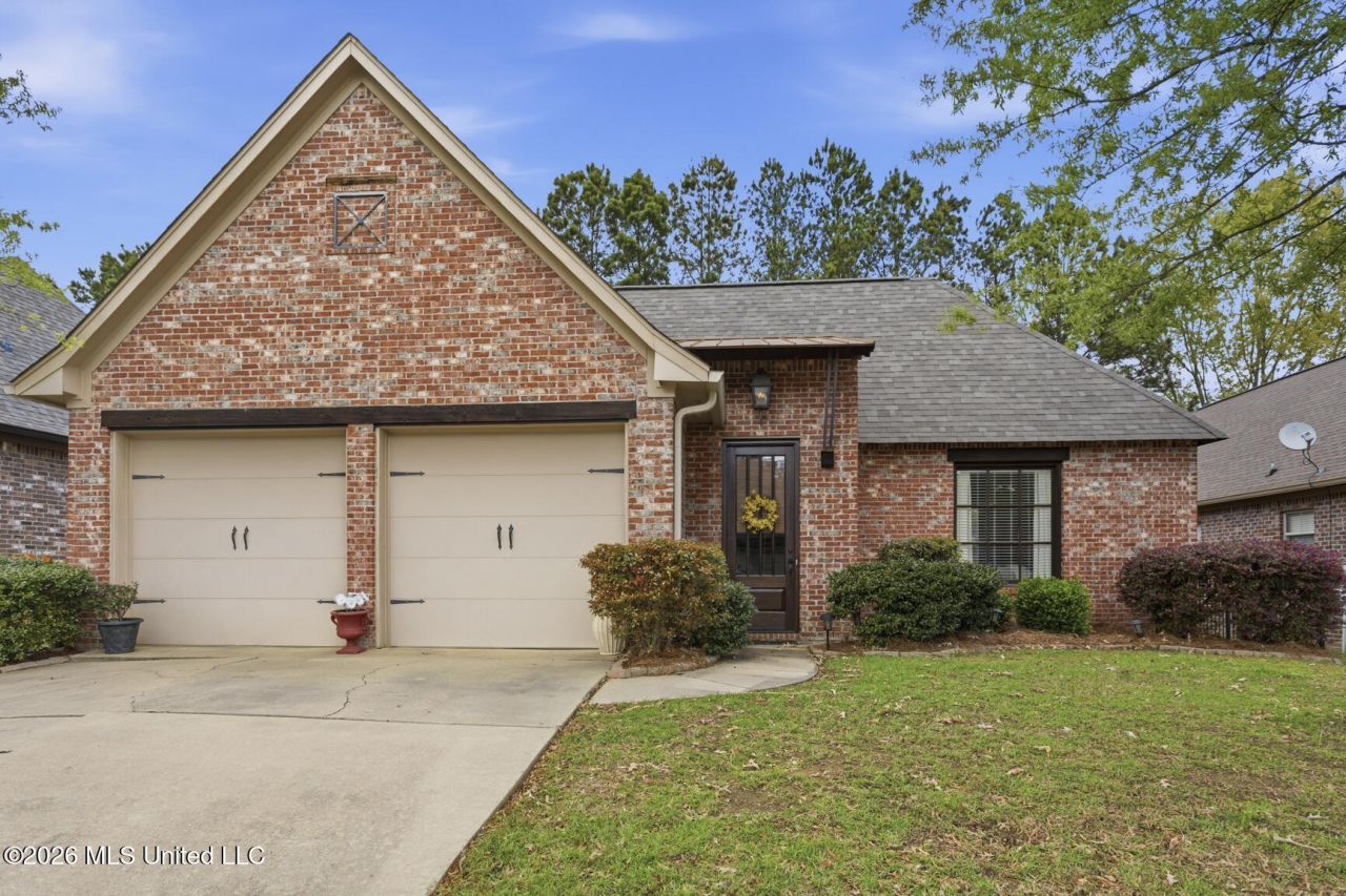 118 Hampton Chase, Madison, MS 39110 Main Photo