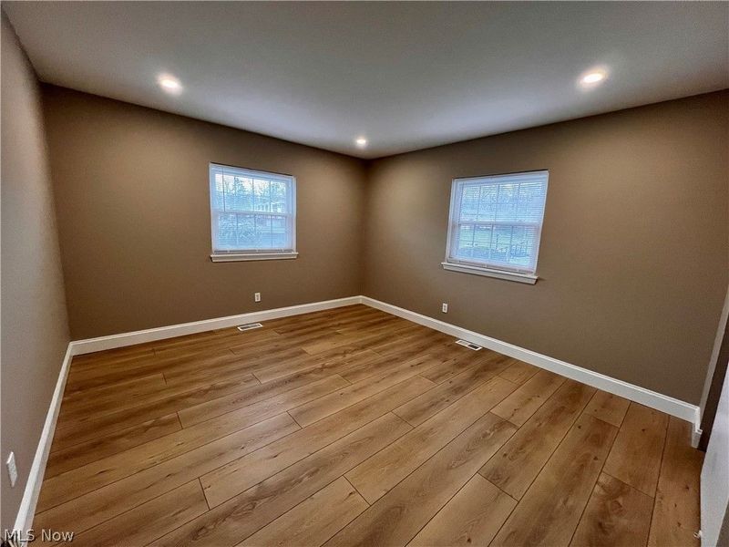 6910 Carriage Hill Drive, Unit 101, Brecksville, OH 44141 Photo 17