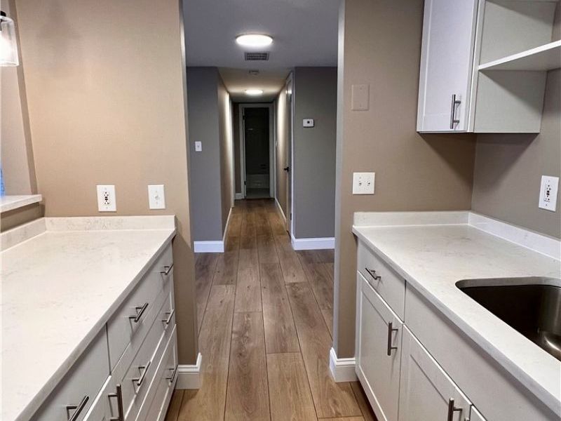 6910 Carriage Hill Drive, Unit 101, Brecksville, OH 44141 Photo 6