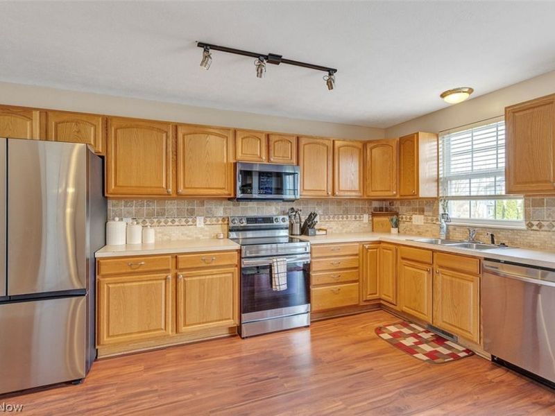 4457 Aylesworth Drive, Brunswick, OH 44212 Photo 9