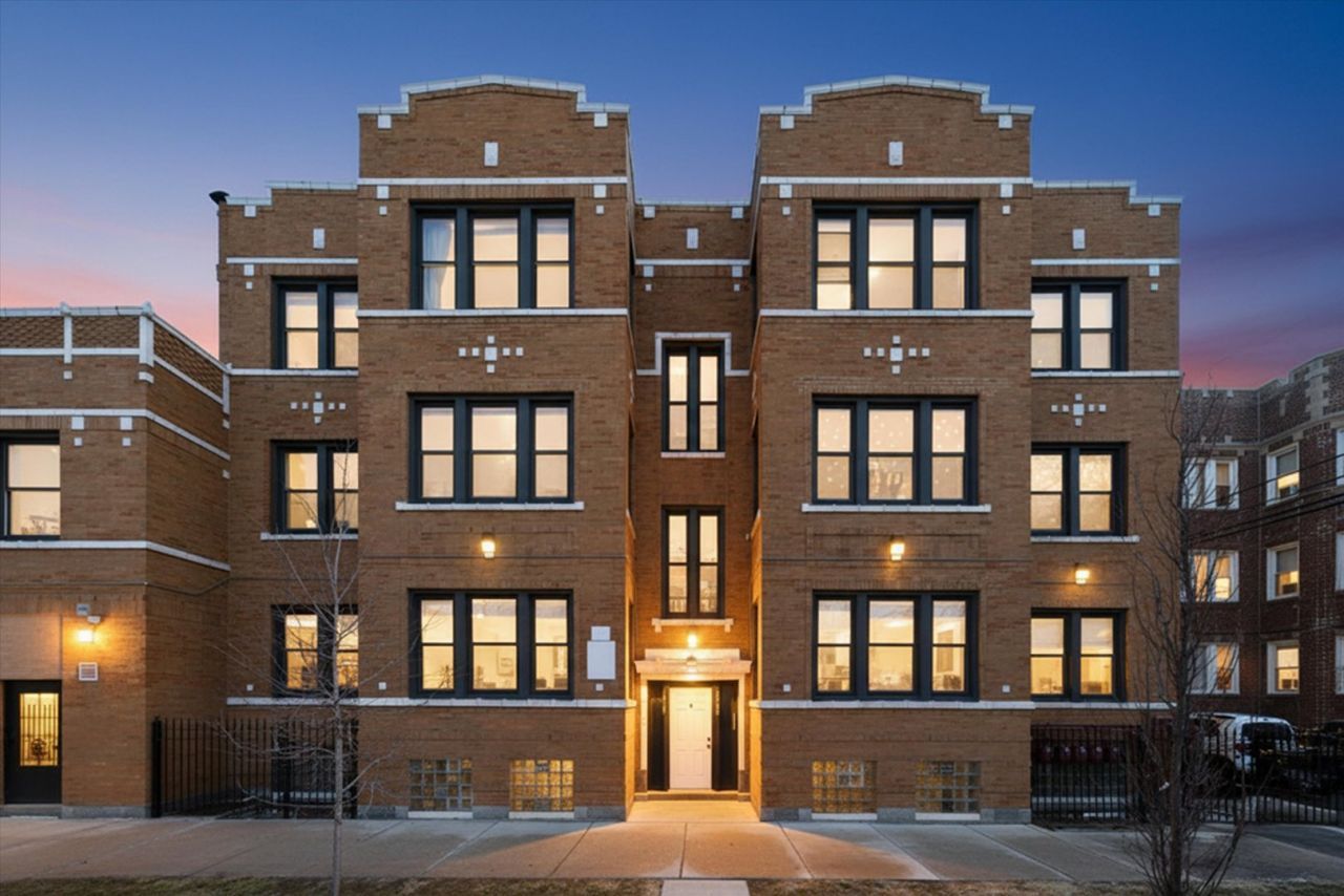 431 E 79th Street, Chicago, IL 60619