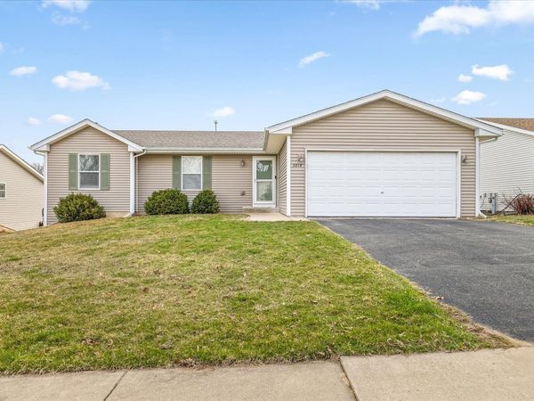 2818 Carol Place , Rockford, IL 61109