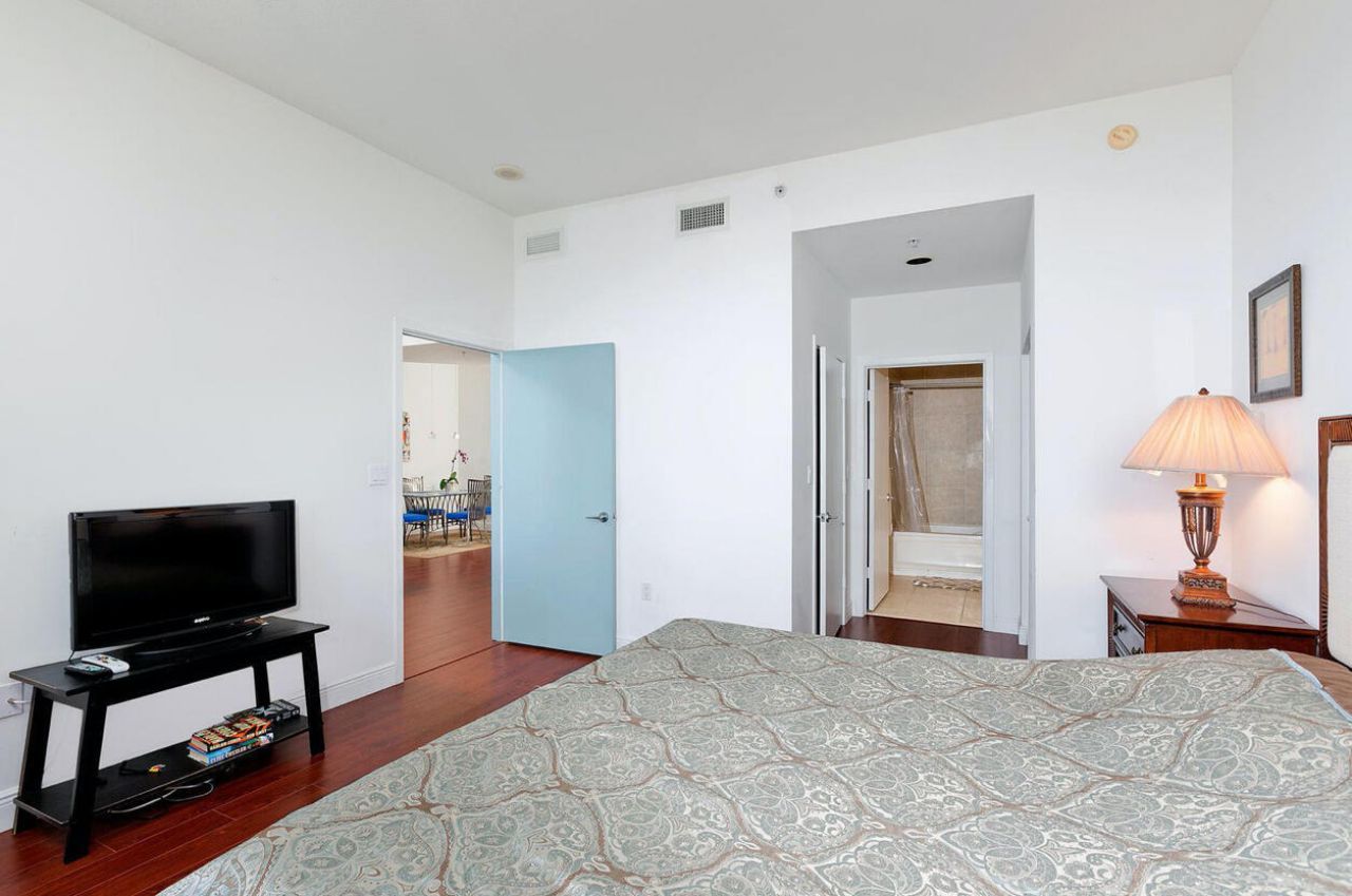 1551 N Flagler Dr Unit Drive, Unit Uph 2 (ann, West Palm Beach, FL 33401 Photo