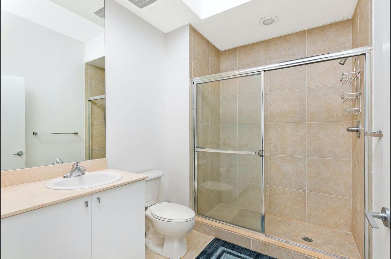 1551 N Flagler Dr Unit Drive, Unit Uph 2 (ann, West Palm Beach, FL 33401 Photo