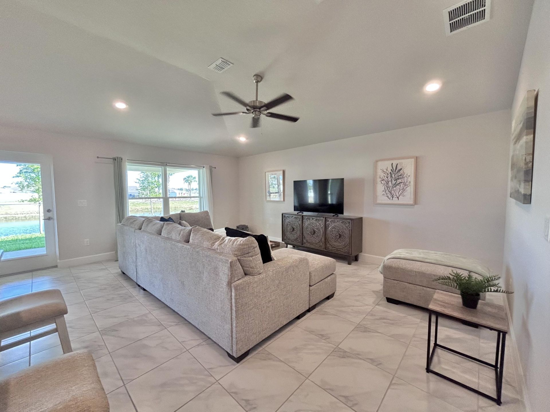 8826 Waterstone Boulevard, Fort Pierce, FL 34951 Photo