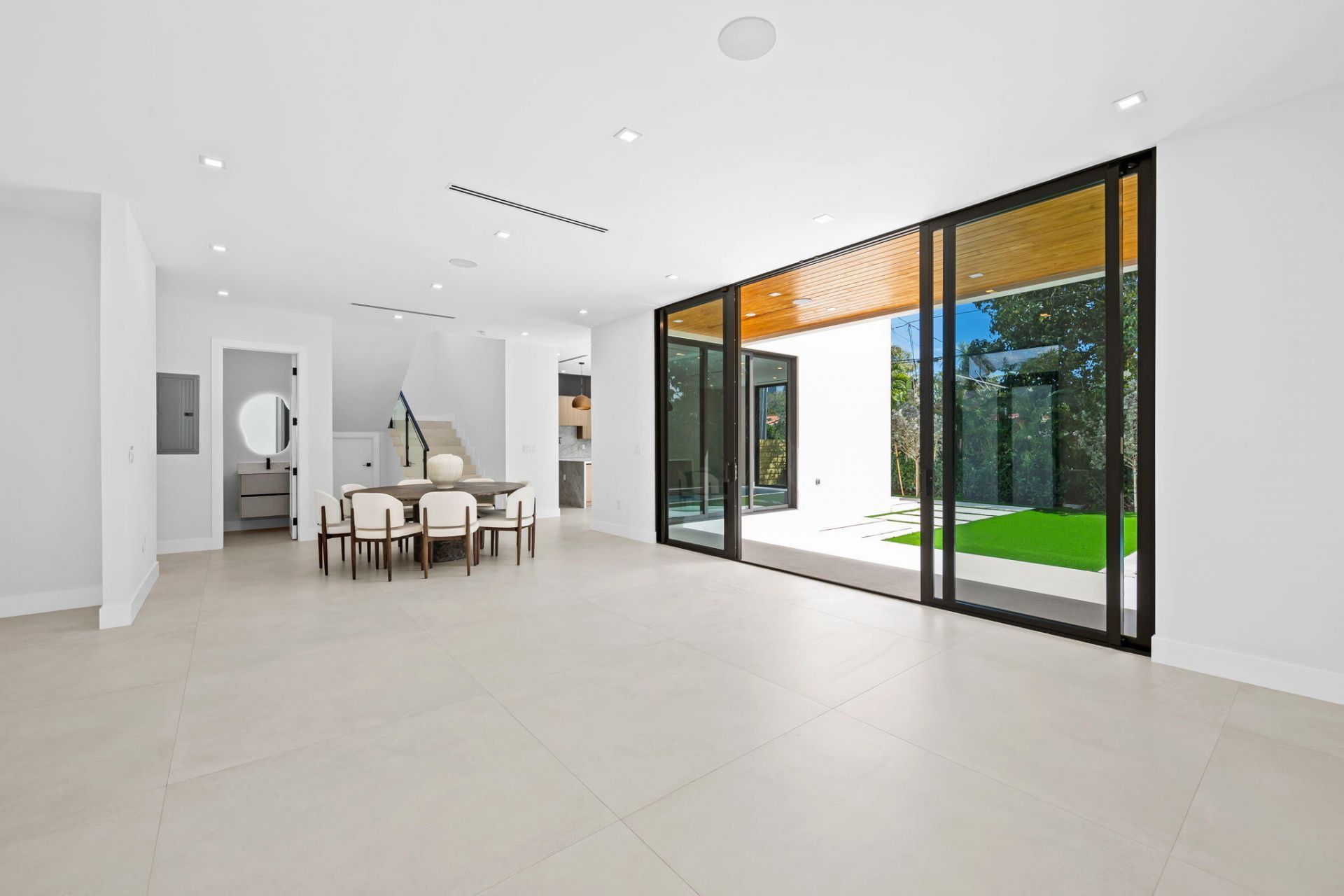 2324 SW 26th Street, Miami, FL 33133 Photo