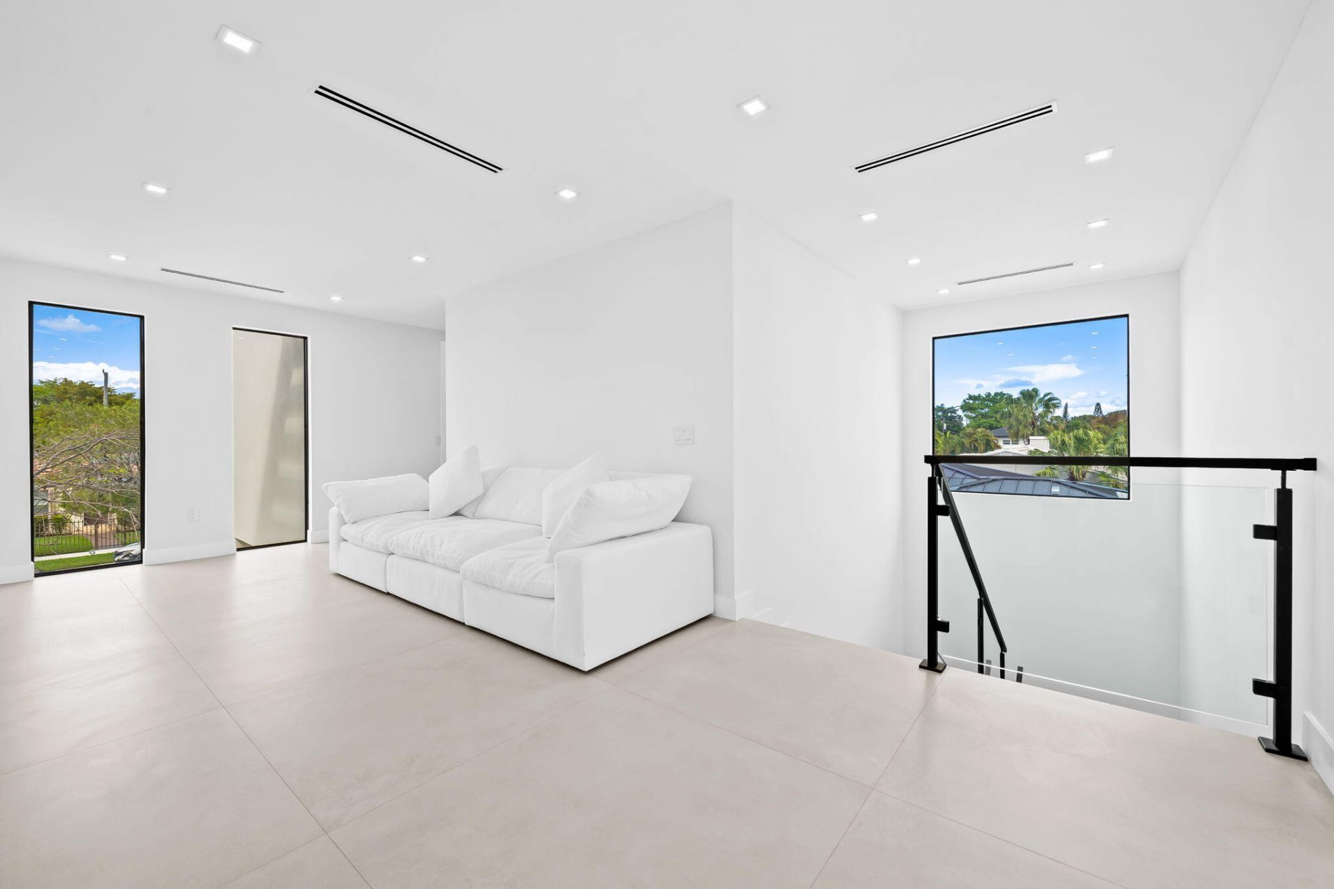 2324 SW 26th Street, Miami, FL 33133 Photo