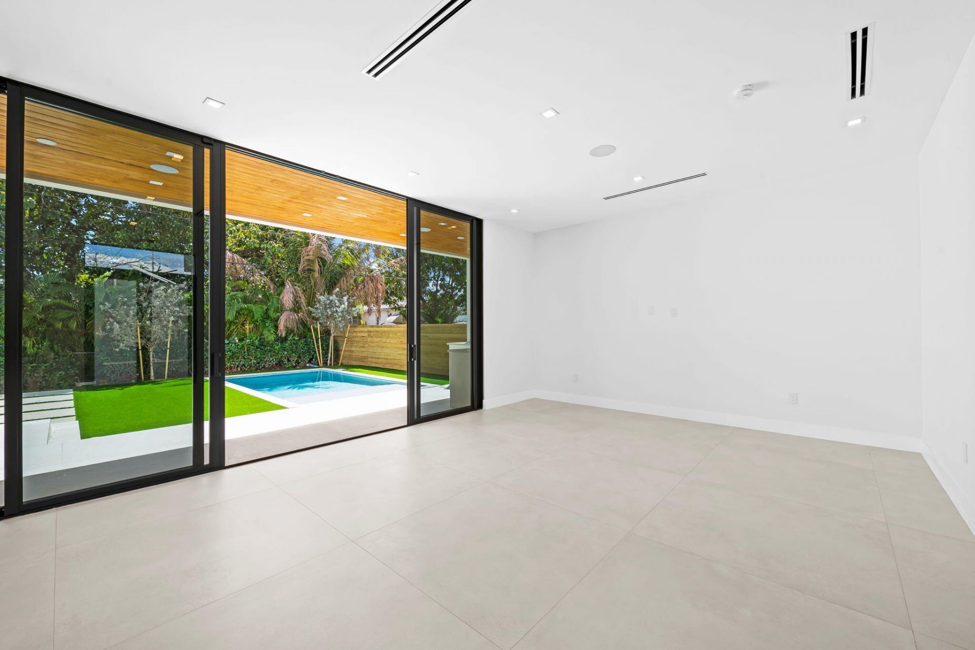 2324 SW 26th Street, Miami, FL 33133 Photo