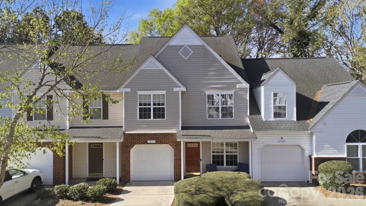 10265 University Park Lane, Charlotte, NC 28213 Main Photo