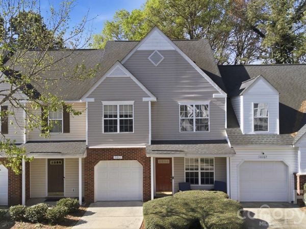 10265 University Park Lane, Charlotte, NC 28213