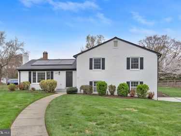 2215 LIDA COURT, ALEXANDRIA, VA 22306