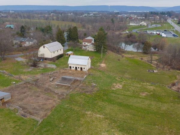 42 CAMPMEETING ROAD , JONESTOWN, PA 17038