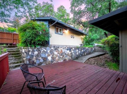 395 Riverview Dr, Auburn, CA 95603 Photo