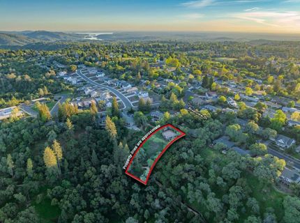 395 Riverview Dr, Auburn, CA 95603 Photo