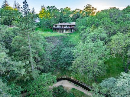 395 Riverview Dr, Auburn, CA 95603 Photo