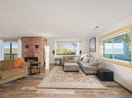 395 Riverview Dr, Auburn, CA 95603 Photo