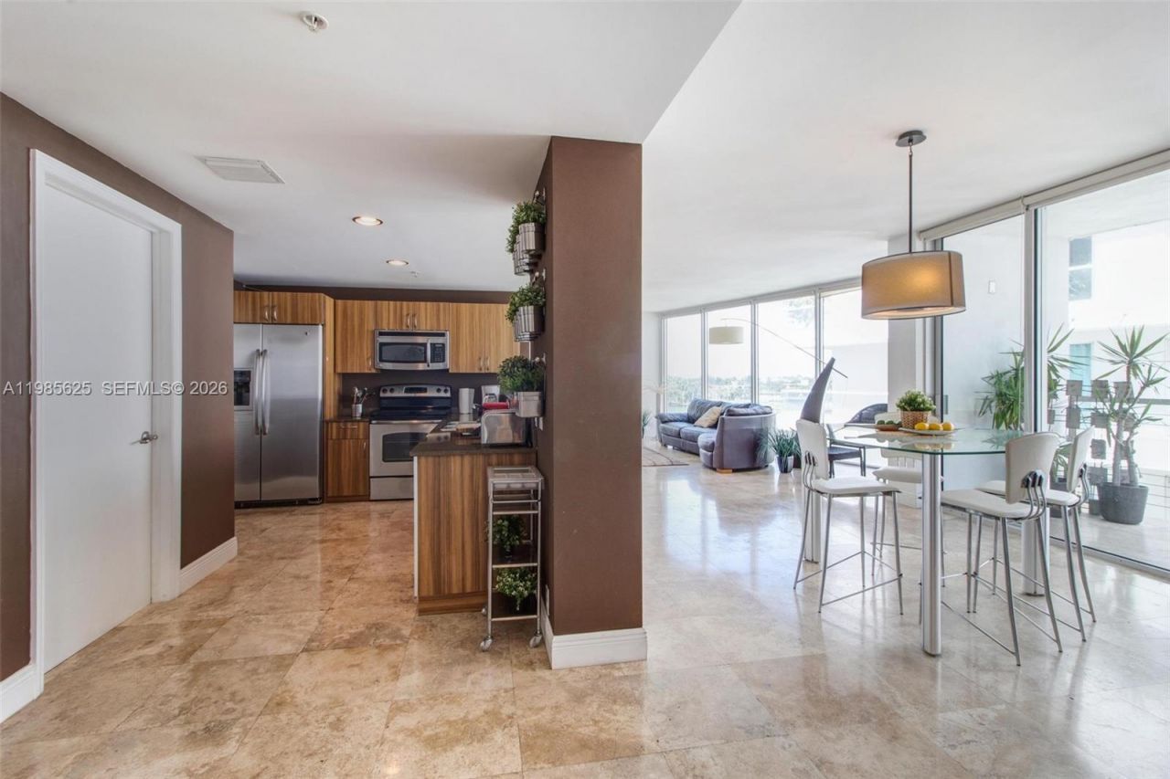 6305 Indian Creek Dr , Unit 5A, Miami Beach, FL 33141 Photo