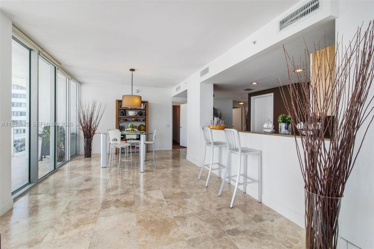 6305 Indian Creek Dr , Unit 5A, Miami Beach, FL 33141 Photo