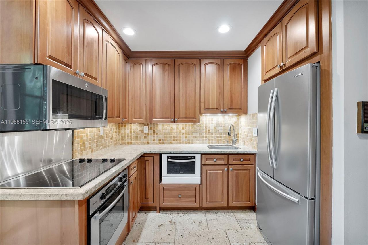 231 Majorca Ave , Unit F, Coral Gables, FL 33134 Photo