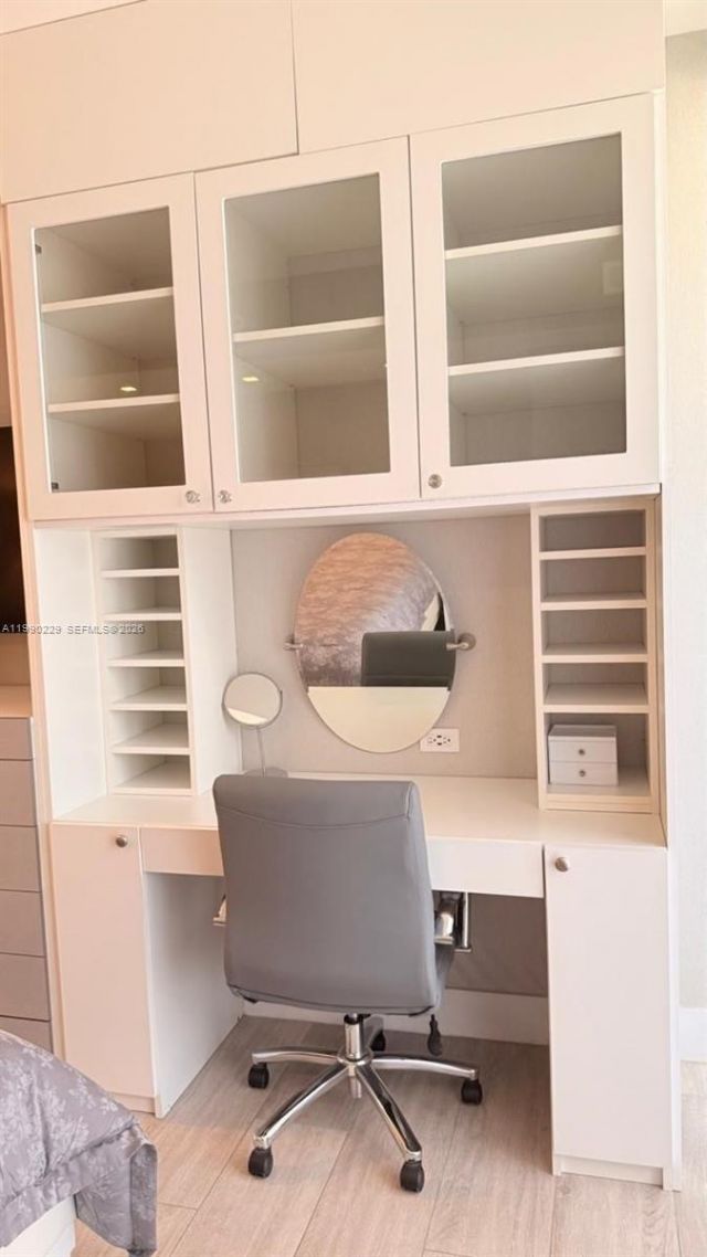 45 SW 9th St, Unit 1401, Miami, FL 33130 Photo