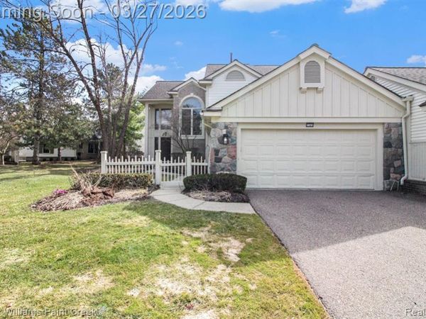 7365 Danbury Drive, West Bloomfield Twp, MI 48322