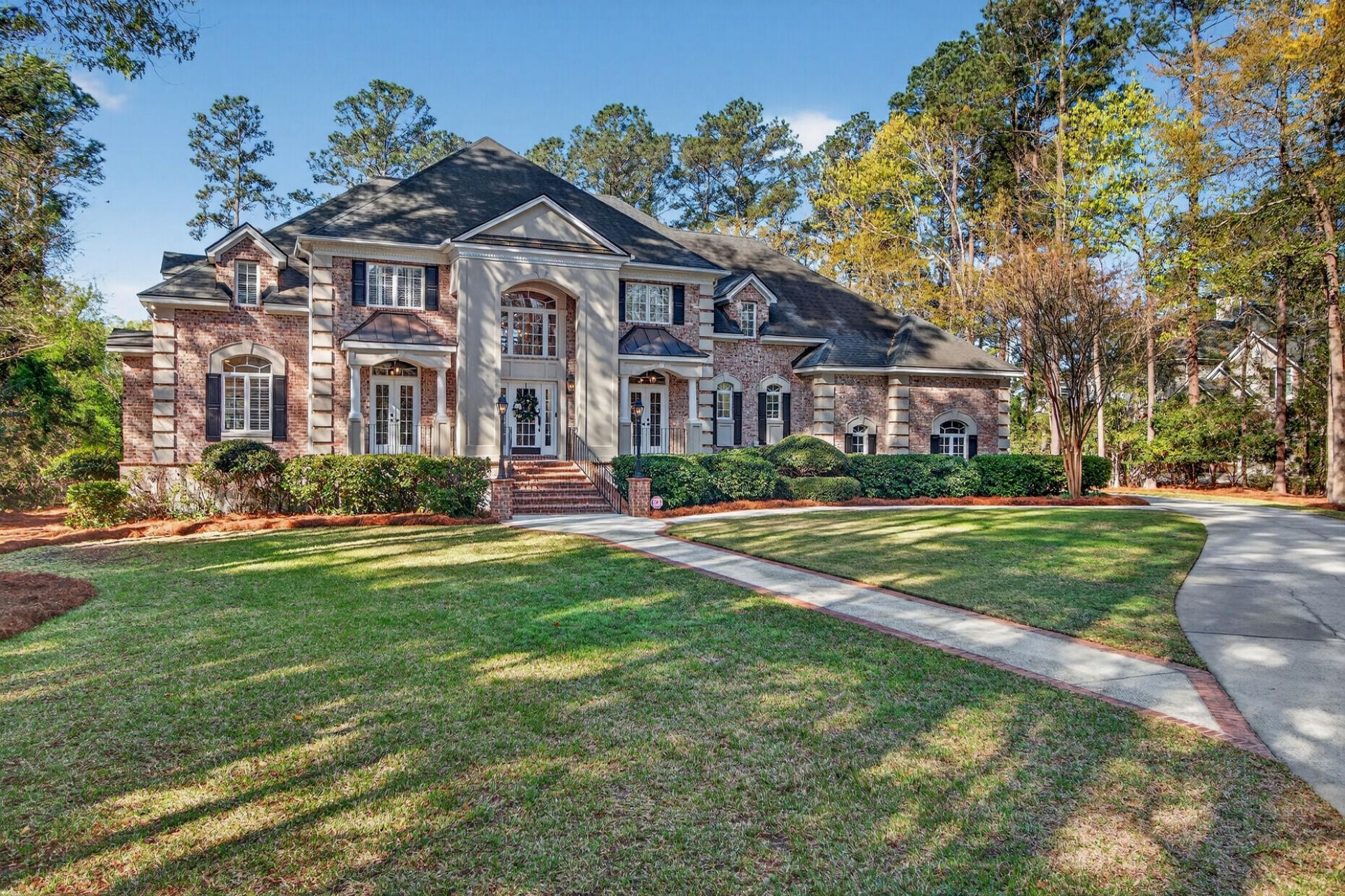 2992 Pignatelli Crescent Photo 11