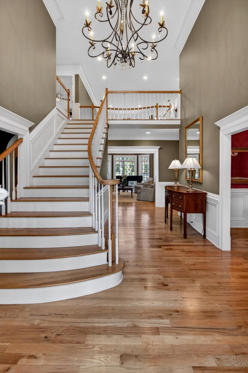 2992 Pignatelli Crescent Photo 14