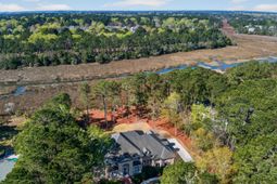 2992 Pignatelli Crescent photo 4