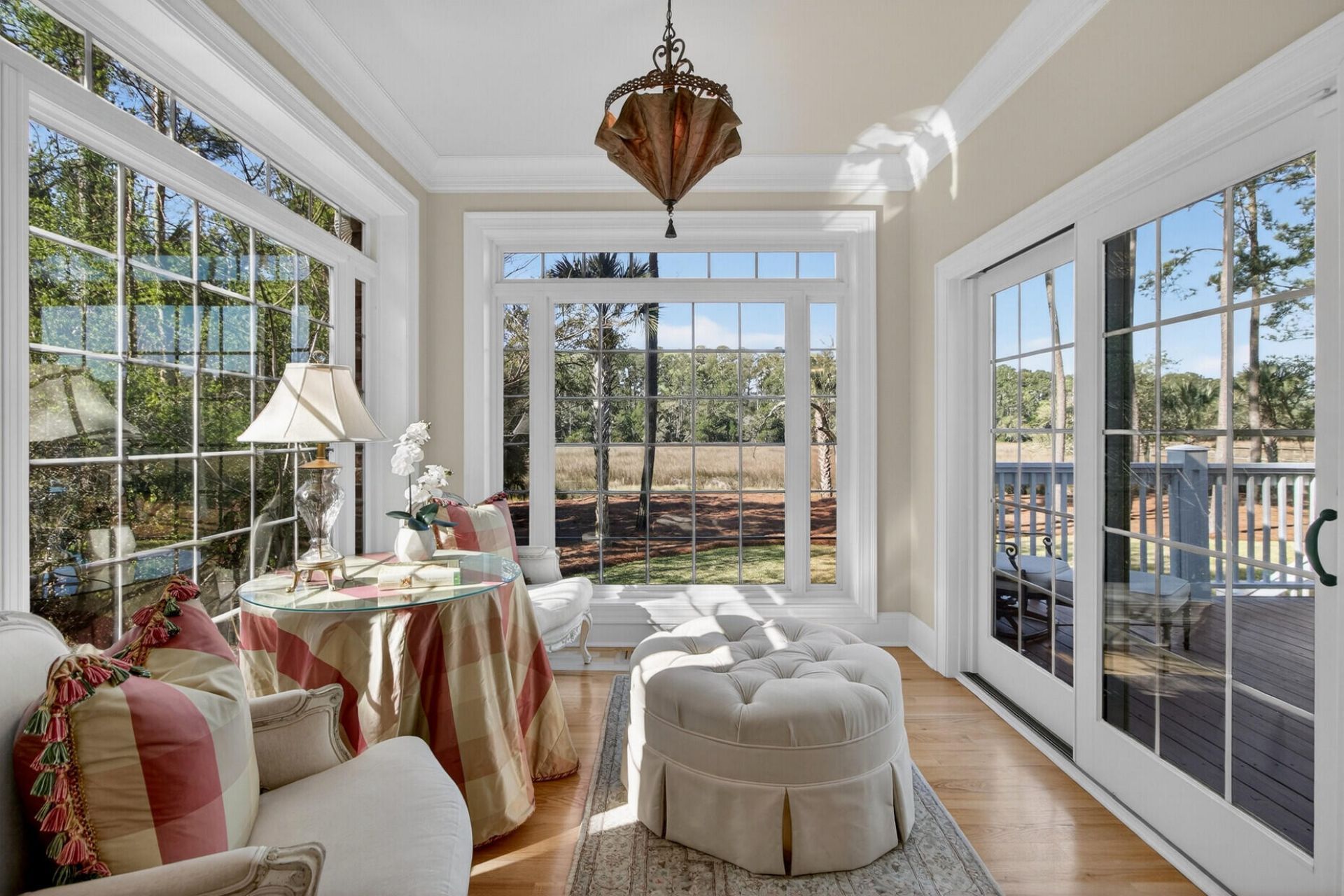 2992 Pignatelli Crescent Photo 5