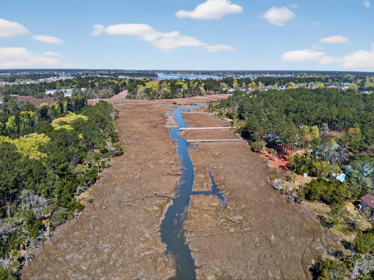 2992 Pignatelli Crescent Photo 79