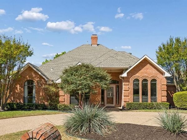 3207 Spring Lake Drive, Richardson, TX 75082