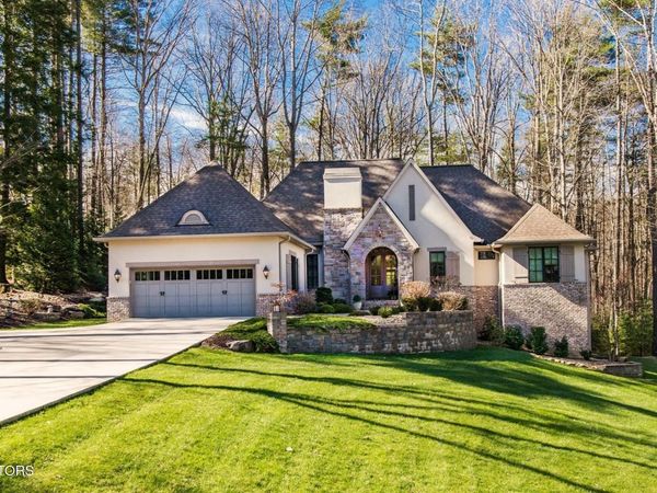 77 Abington Place, Crossville, TN 38558