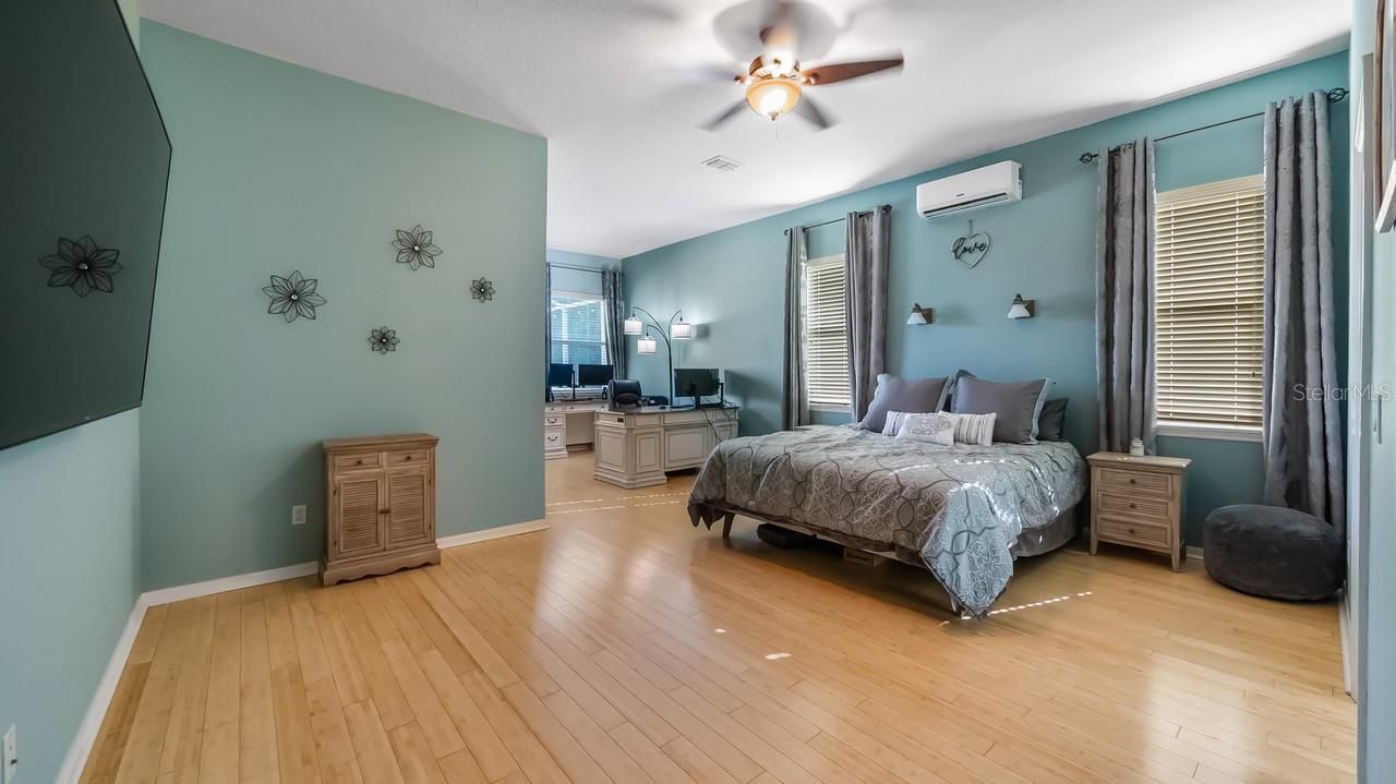 7351 Spring Mountain Lane, Yalaha, FL 34797 Photo