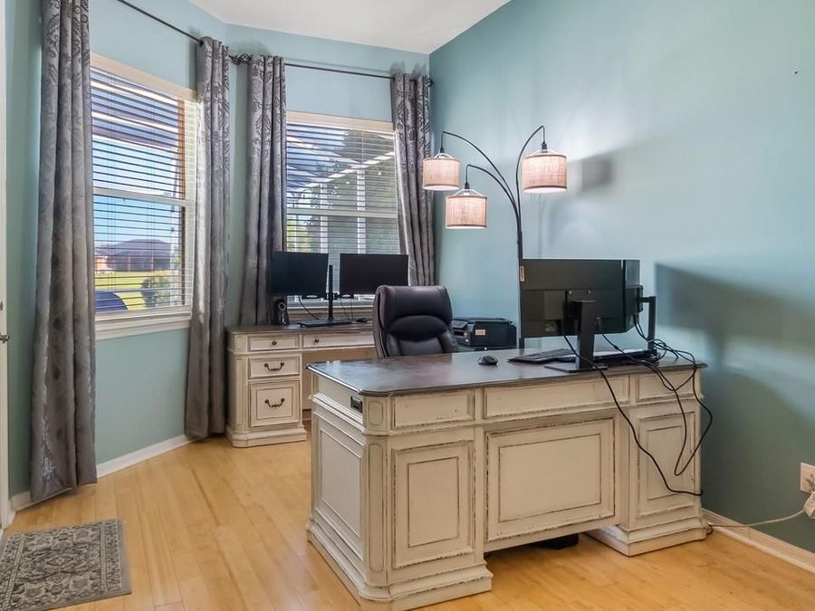 Property Image 28
