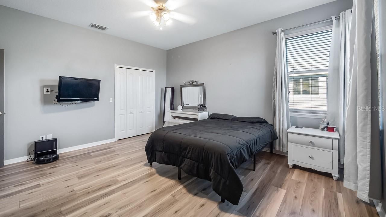 7351 Spring Mountain Lane, Yalaha, FL 34797 Photo