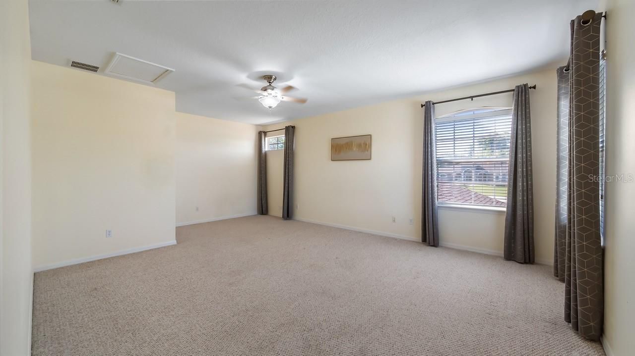 7351 Spring Mountain Lane, Yalaha, FL 34797 Photo