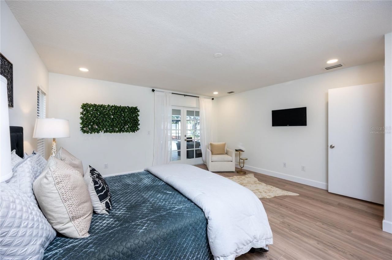 14817 Farnham Way, Tampa, FL 33624 Photo