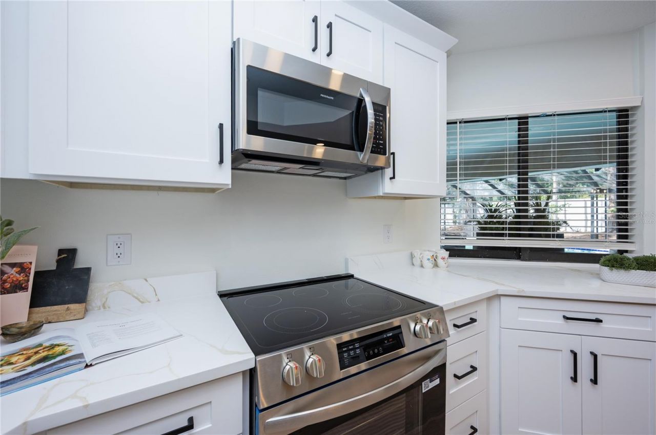 14817 Farnham Way, Tampa, FL 33624 Photo