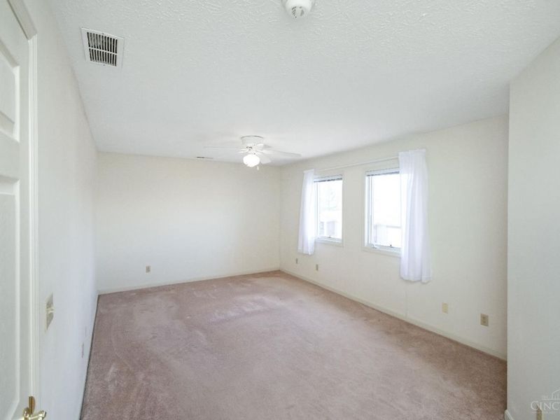 5261 N Bend, Unit 9-1, Green Township, OH 45247 Photo 11