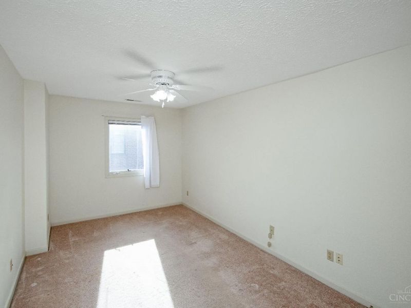 5261 N Bend, Unit 9-1, Green Township, OH 45247 Photo 14