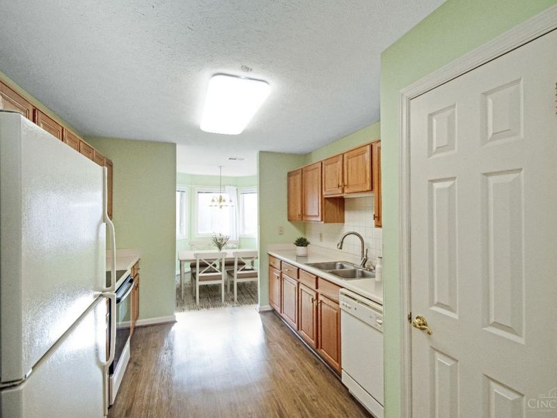 5261 North Bend, Unit 9-1, Green Township, OH 45247 Photo 7
