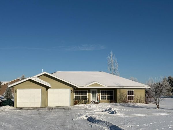 5205 Fireside Drive NW, Bemidji, MN 56601