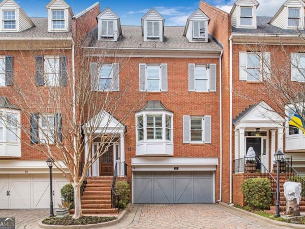 3685 Peachtree Road NE, Unit 10, Atlanta, GA 30319