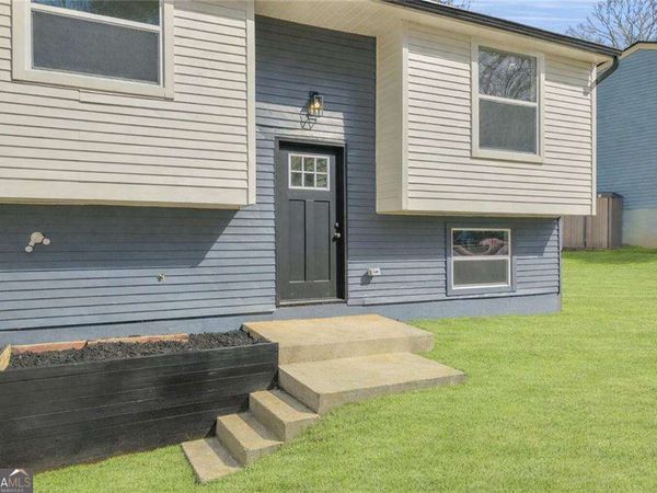 5333 Olde Street, Stone Mountain, GA 30088