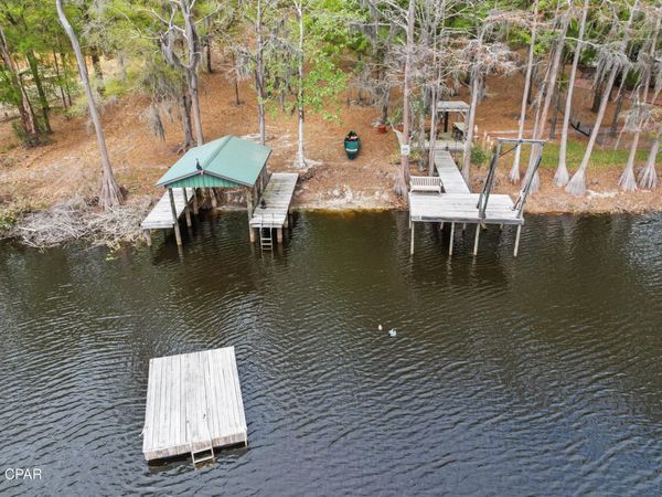2730 Mosquito Road, Chipley, FL 32428