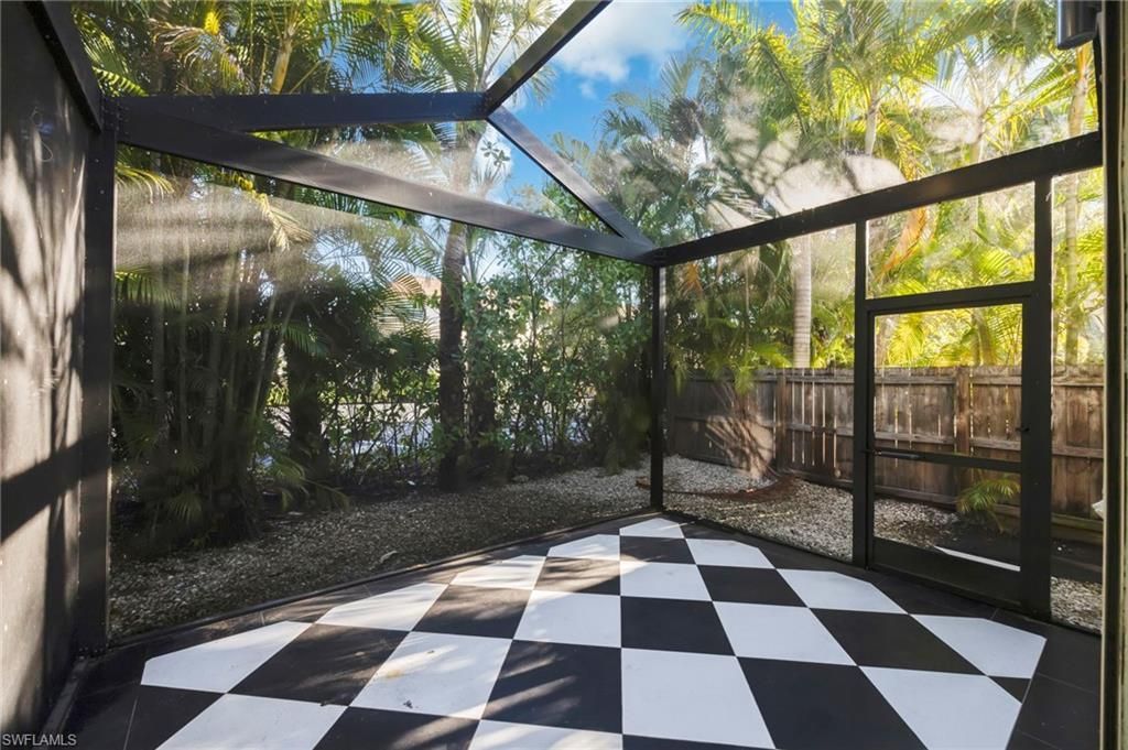 1225 Sandpiper St, Naples, FL 34102 Photo