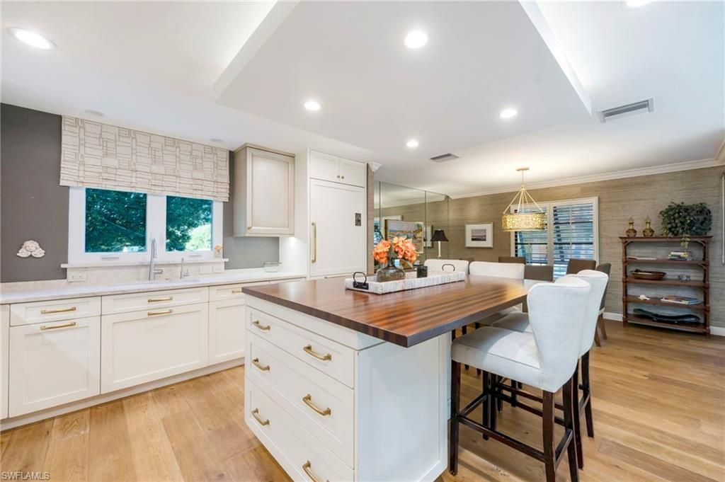 1225 Sandpiper St, Naples, FL 34102 Photo