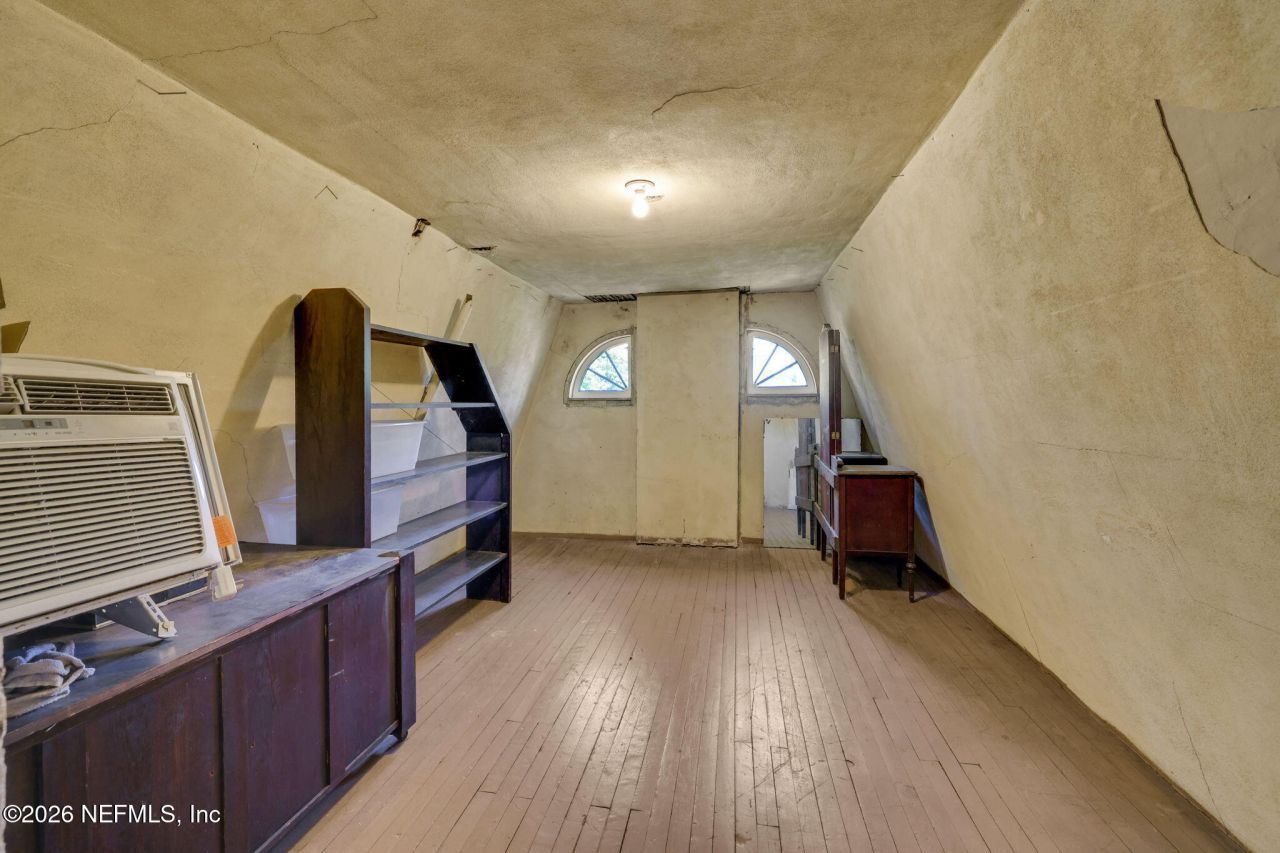 2160 Oak Street, Jacksonville, FL 32204 Photo