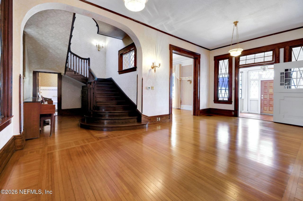 2160 Oak Street, Jacksonville, FL 32204 Photo